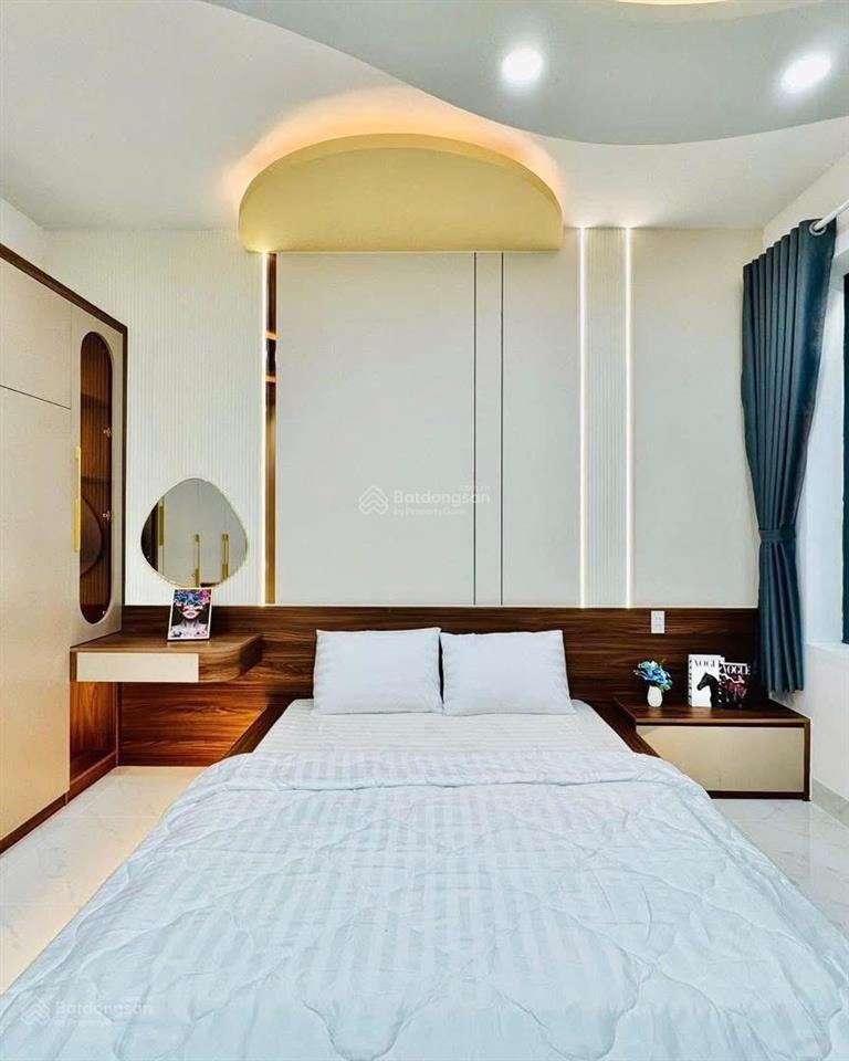 Chủ giảm ngay 400tr chỉ còn 4 tỷ 450 nhà hồ bá kiện, q10 84,78m 3 tầng hẻm 7m hđ thuê 23tr/th. shr