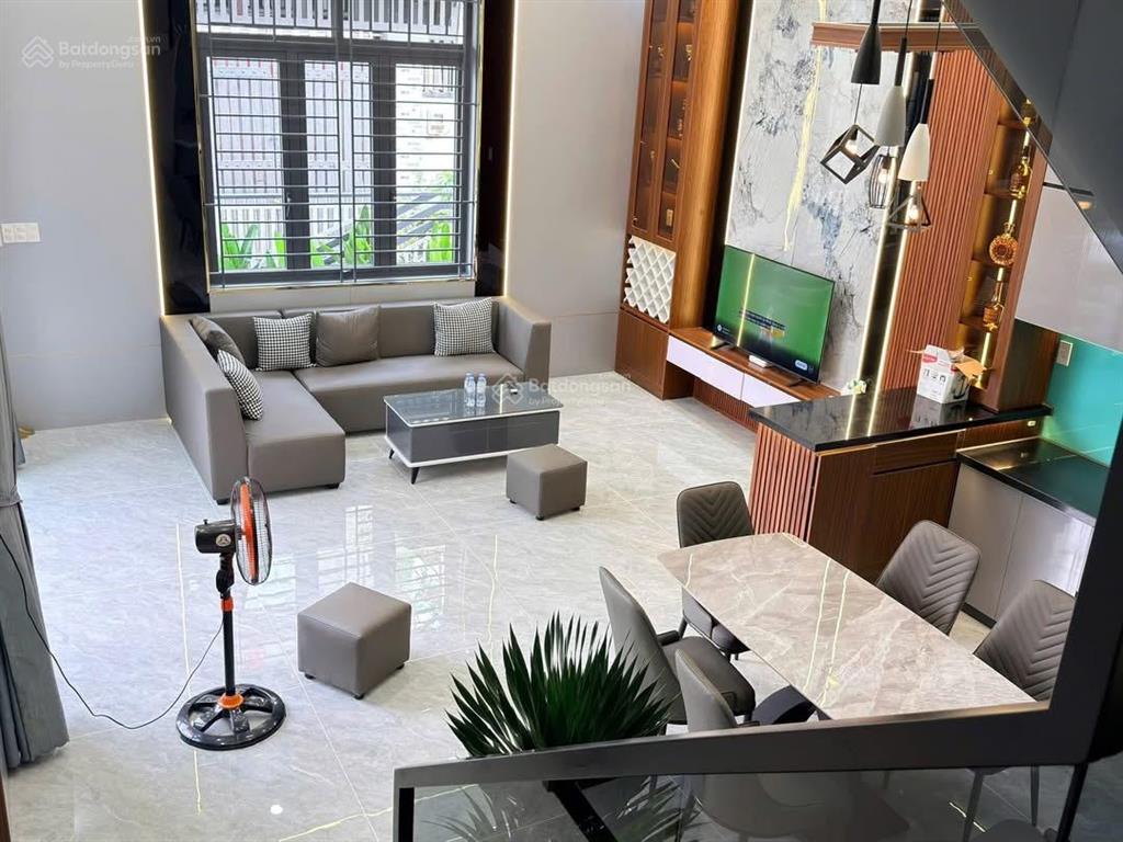 Bán nhà 2 tầng nguyễn thị thanh, hóc môn 4 tỷ 350 92m2 hđ thuê 18tr/tháng sổ hồng riêng