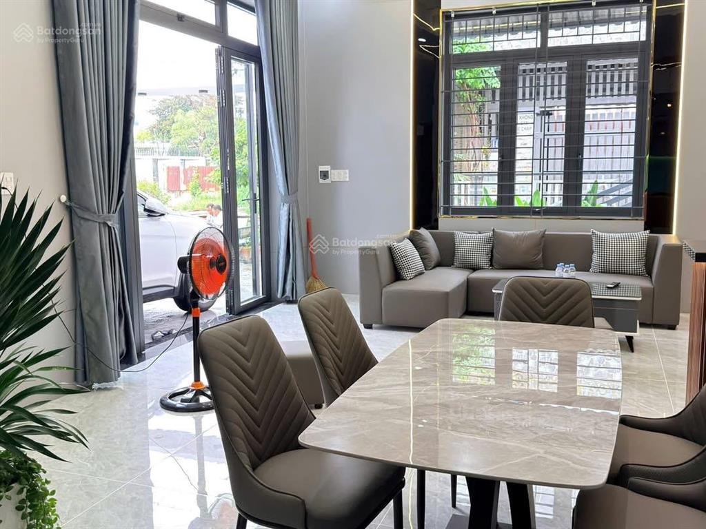 Bán nhà 2 tầng nguyễn thị thanh, hóc môn 4 tỷ 350 92m2 hđ thuê 18tr/tháng sổ hồng riêng