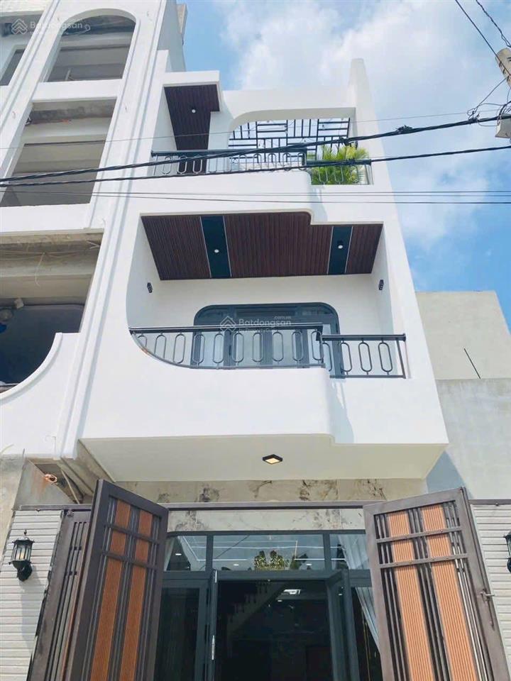 1 căn duy nhất nhà nguyễn khoái, p.2, q.4 giá tốt có dòng tiền 15tr/tháng chỉ 2 tỷ 250 . shr hxh