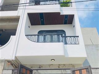 1 căn duy nhất nhà nguyễn khoái, p.2, q.4 giá tốt có dòng tiền 15tr/tháng chỉ 2 tỷ 250 . shr hxh