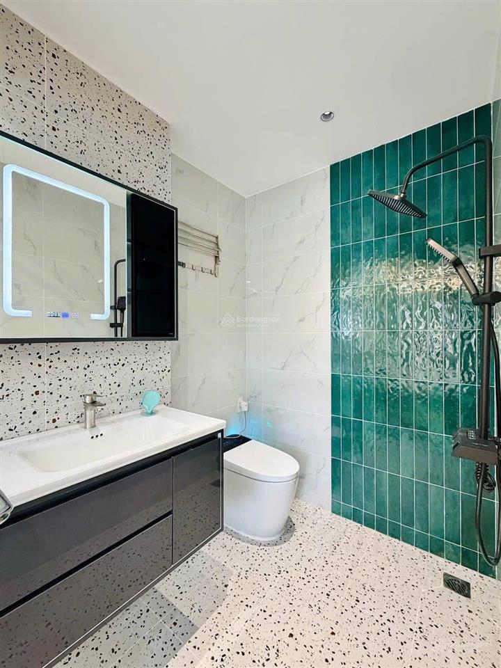 Nhà đẹp khu vip nguyễn hữu tiến hẻm 8m dòng tiền 25tr/tháng giá chỉ 3 tỷ 390 sổ hồng riêng