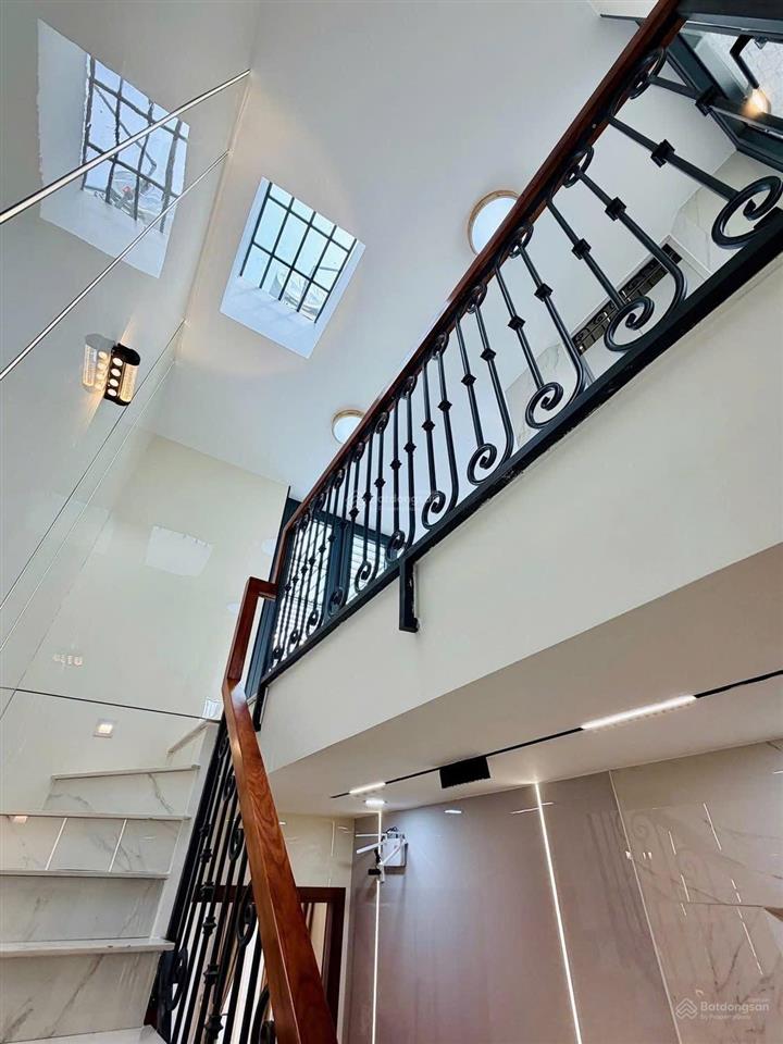 Nhà đẹp khu vip nguyễn hữu tiến hẻm 8m dòng tiền 25tr/tháng giá chỉ 3 tỷ 390 sổ hồng riêng