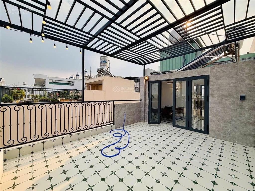 Nhà đẹp khu vip nguyễn hữu tiến hẻm 8m dòng tiền 25tr/tháng giá chỉ 3 tỷ 390 sổ hồng riêng