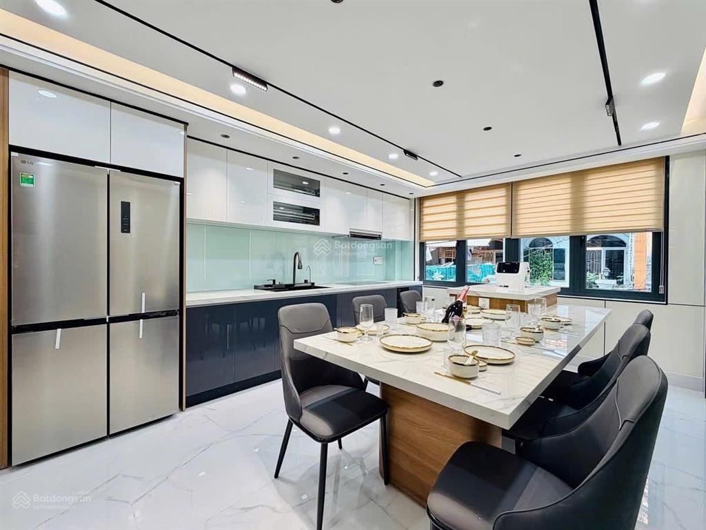 Nhà đẹp khu vip nguyễn hữu tiến hẻm 8m dòng tiền 25tr/tháng giá chỉ 3 tỷ 390 sổ hồng riêng