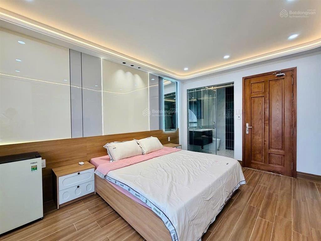 Nhà đẹp khu vip nguyễn hữu tiến hẻm 8m dòng tiền 25tr/tháng giá chỉ 3 tỷ 390 sổ hồng riêng