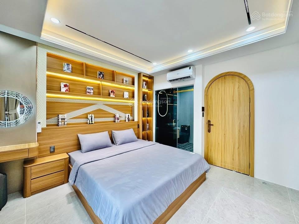 Chủ kẹt tiền bán gấp nhà nguyễn thái bình q1 3 tỷ 350 tl 5x15 4 tầng thu nhập 28tr/tháng shr hxh