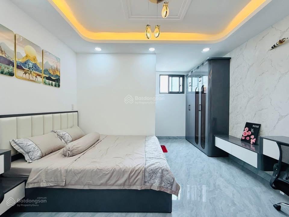 Chính chủ ký gửi nhà nguyễn thiện thuật q3 thang máy 450kg 21tr chỉ 3 tỷ 650 shr hxh hỗ trợ vay 70%