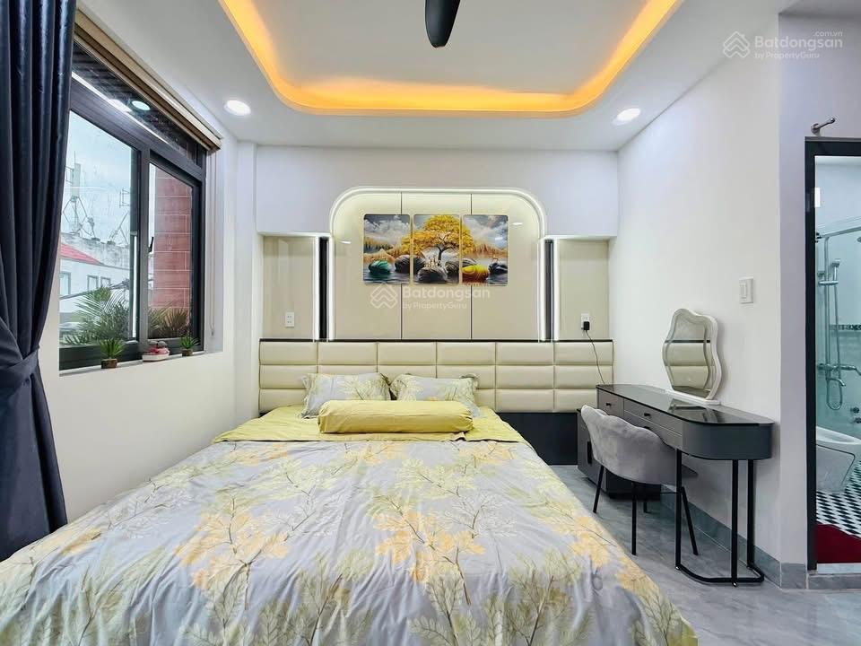 Chính chủ ký gửi nhà nguyễn thiện thuật q3 thang máy 450kg 21tr chỉ 3 tỷ 650 shr hxh hỗ trợ vay 70%