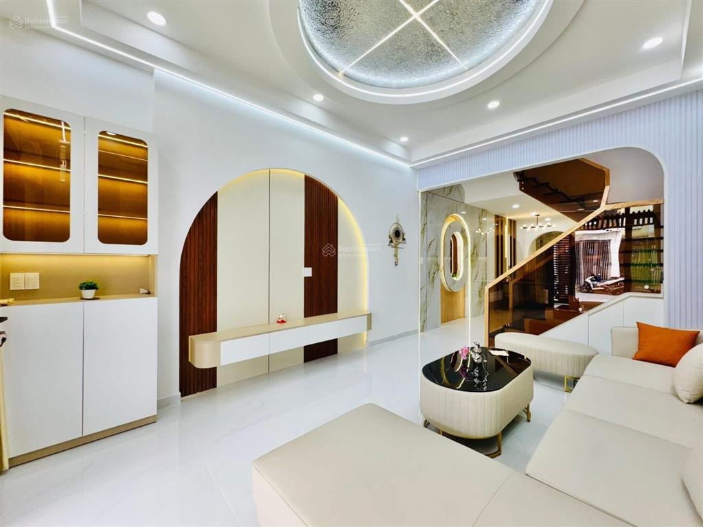 Chủ ngộp bán gấp nhà bành văn trân tân bình 80m chỉ 3 tỷ 350 có dòng tiền 18tr/th shr hxh