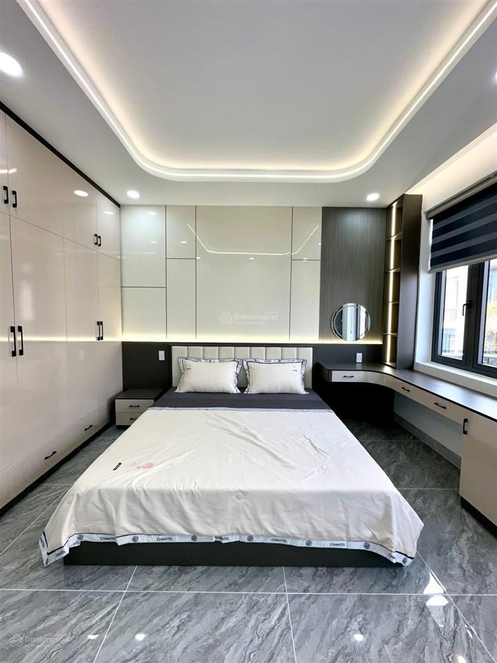 Trung tâm sài gòn nhà nguyễn phi khanh q1 kinh doanh đỉnh giá chỉ 3,89 tỷ hđ thuê 22 tr/th shr