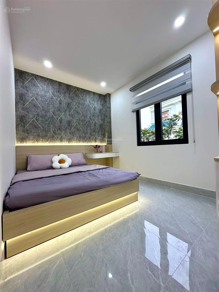 Giữ tiền cực tốt nhà nguyễn huy tưởng p. 6 bình thạnh full nội thất hđ thuê 18tr/th
