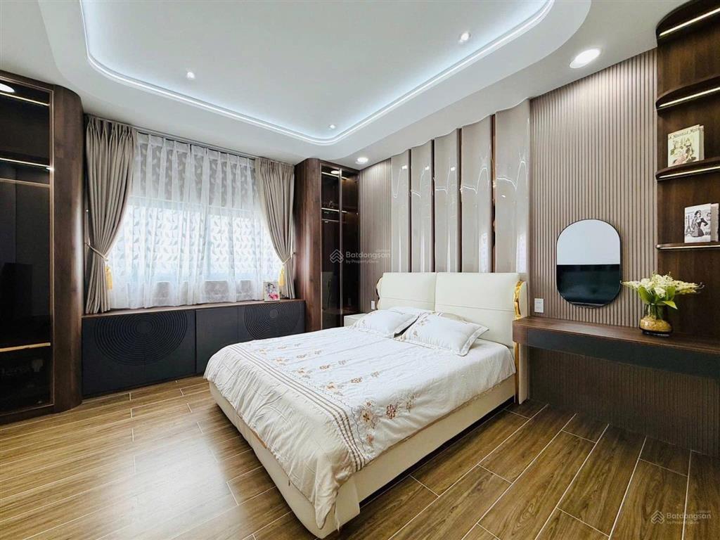 Bất động sản giữ tiền cực tốt phạm văn chí dòng tiền 21tr/tháng shr hoàn công