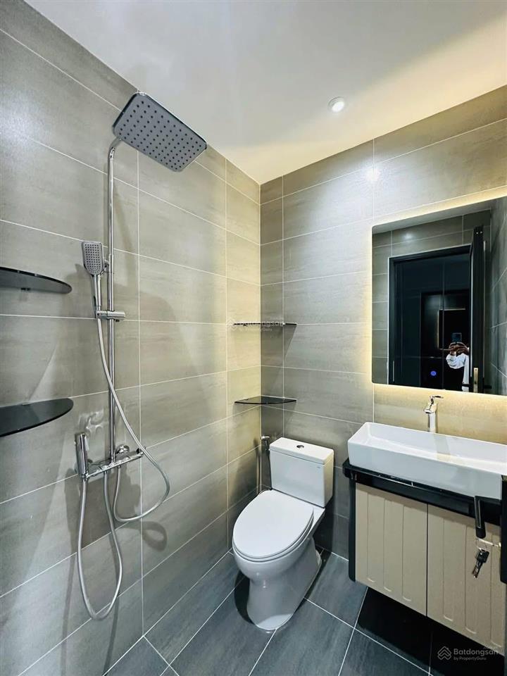 Nhà ngay mặt tiền hồ biểu chánh phú nhuận 88m2 hđ thuê 28tr/tháng giữ tiền cực đỉnh shr