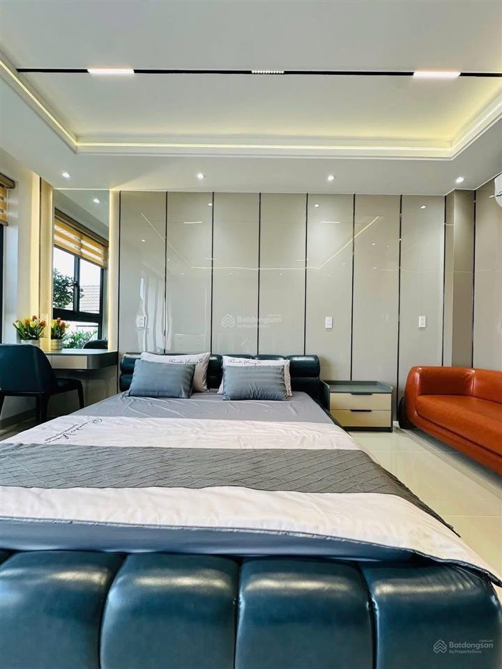 Nhà ngay mặt tiền hồ biểu chánh phú nhuận 88m2 hđ thuê 28tr/tháng giữ tiền cực đỉnh shr