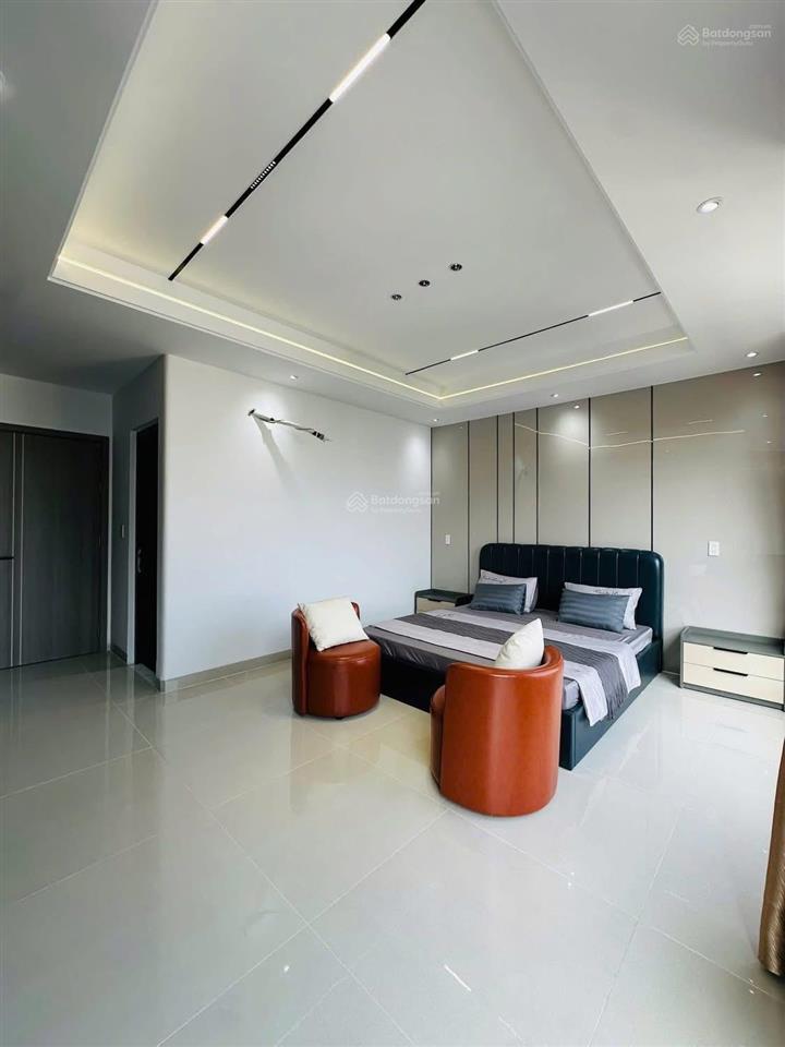 Nhà ngay mặt tiền hồ biểu chánh phú nhuận 88m2 hđ thuê 28tr/tháng giữ tiền cực đỉnh shr