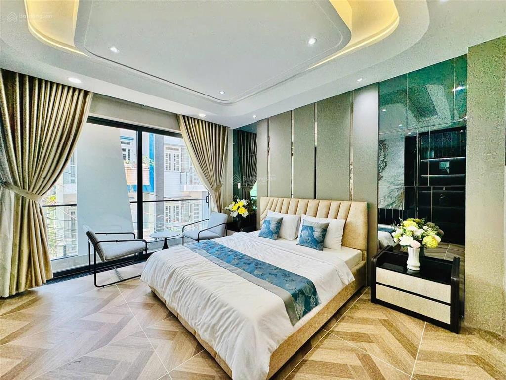 Nhà đẹp ngay trung tâm phường phú nhuận hcm full nội thất dòng tiền 18tr/tháng chỉ 3 tỷ 650 shr hxh