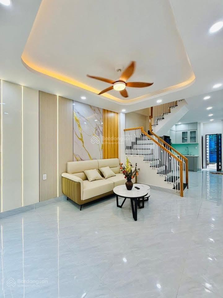 Chính chủ ký gửi nhà hồ kỷ quận 10 chỉ 2 tỷ 750 nhà hồ thị kỷ 67.5m có sẵn dòng tiền 9tr/tháng shr