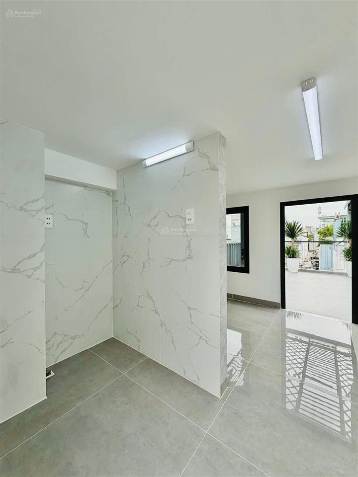 Chính chủ ký gửi bán ngộp nhà linh chiểu thủ đức 2 tỷ 850 86m2 có dòng tiền 17tr/th shr đường 7m