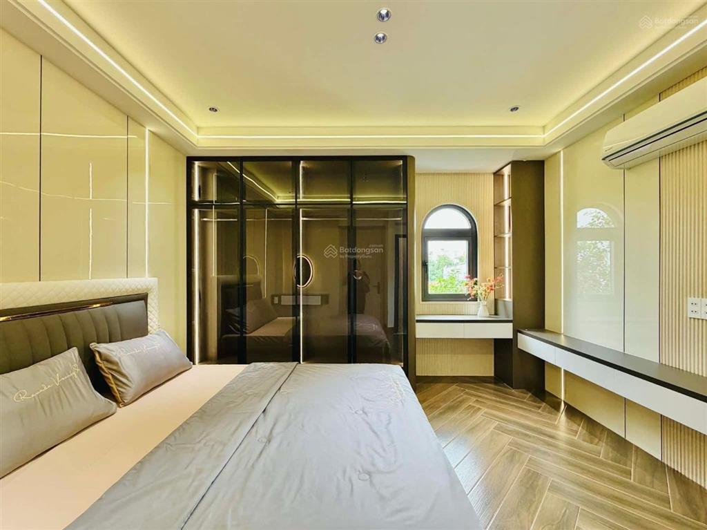 Chính chủ ký gửi bán ngộp nhà linh chiểu thủ đức 2 tỷ 850 86m2 có dòng tiền 17tr/th shr đường 7m