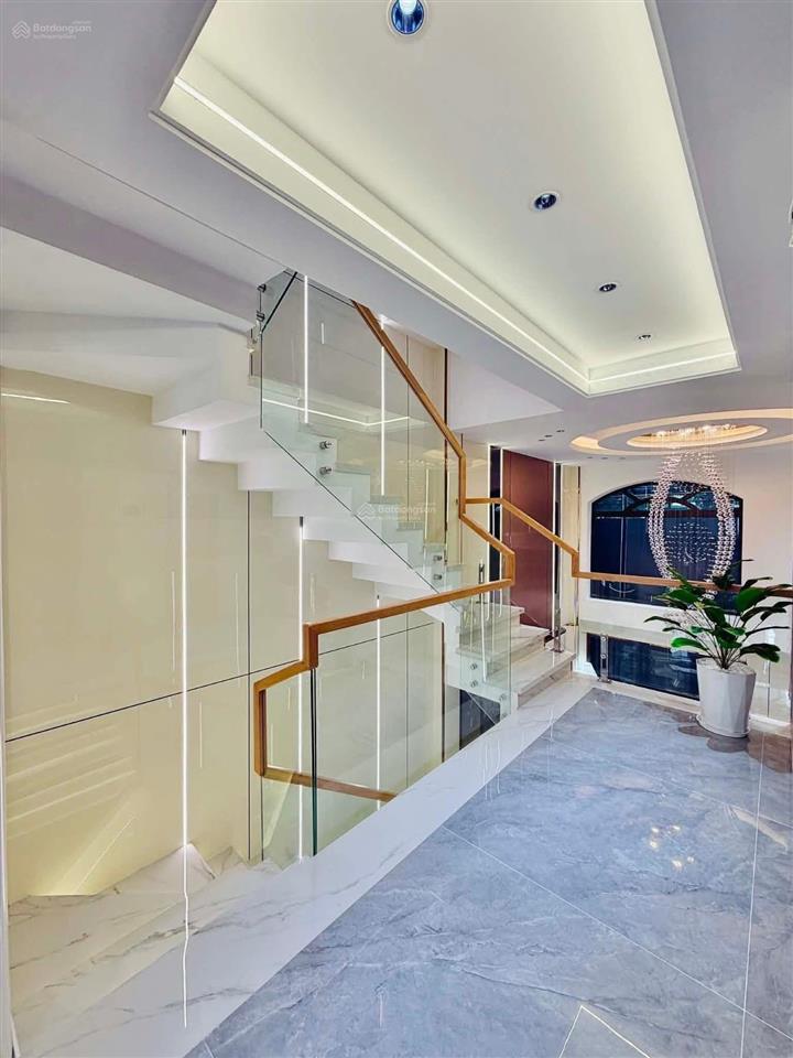 Chính chủ ký gửi bán ngộp nhà linh chiểu thủ đức 2 tỷ 850 86m2 có dòng tiền 17tr/th shr đường 7m