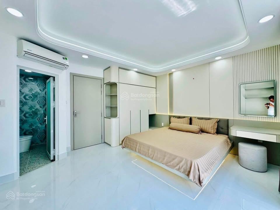 Bán nhà mặt tiền huỳnh văn bánh, phường phú nhuận 80m (5x16) 3pn, 5wc chỉ 3,85tỷ hxh shr thuê 21tr