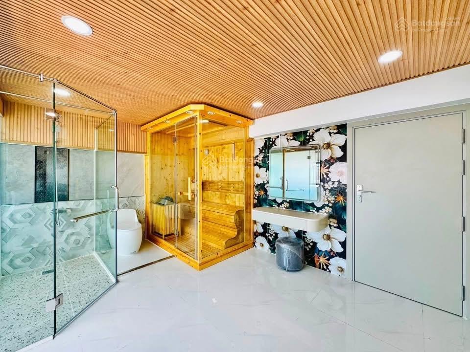 Bán nhà mặt tiền huỳnh văn bánh, phường phú nhuận 80m (5x16) 3pn, 5wc chỉ 3,85tỷ hxh shr thuê 21tr