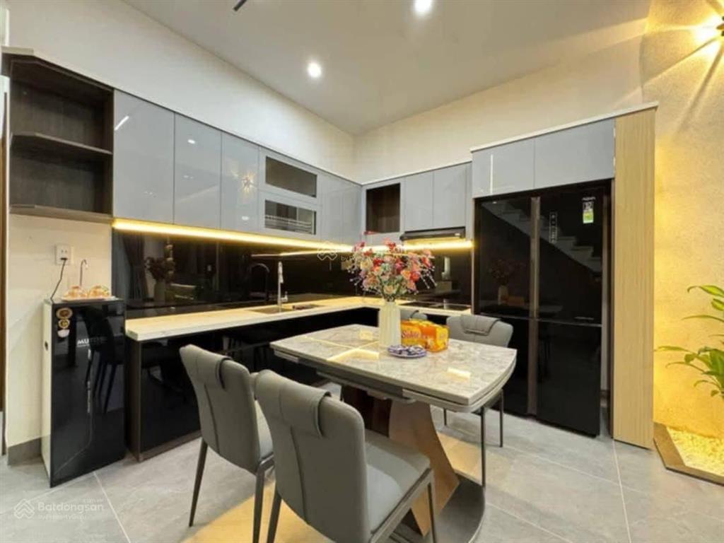 Bán nhà riêng 2 tỷ 520 67,5m2 (5 x 13,5) vườn lài an phú đông quận 12 hxh hđ thuê 15tr/th, shr