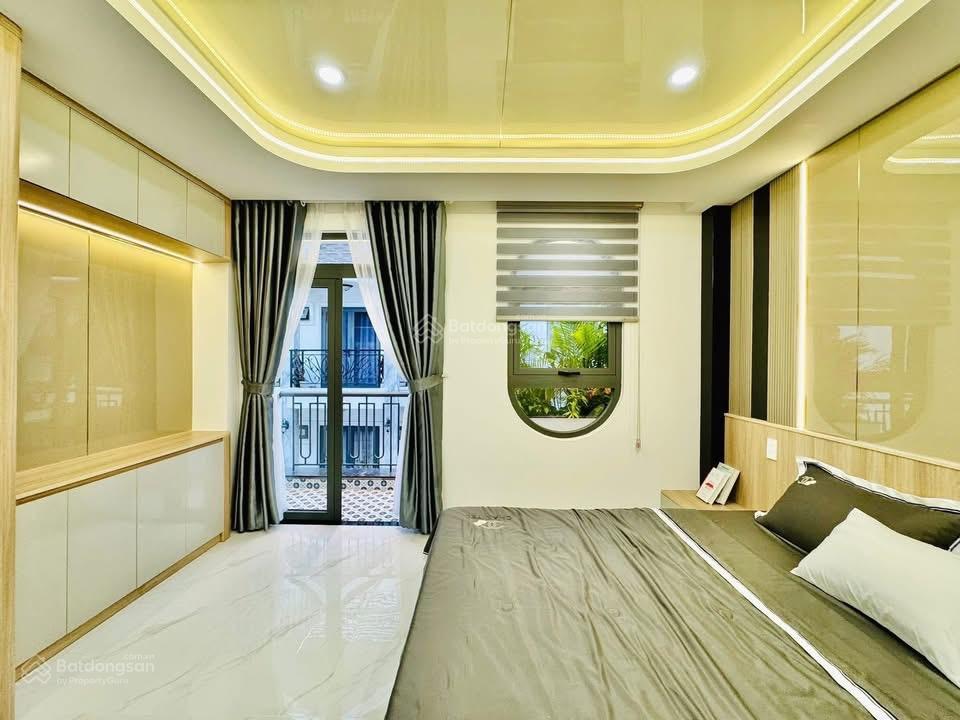 Đầu tư giữ tiền nhà phùng hưng q5 thu nhập 25tr/tháng giá chỉ 3 tỷ 250 shr hxh hỗ trợ vay 70%