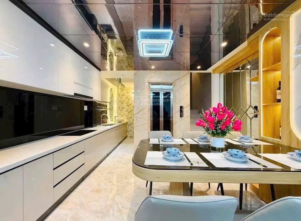 Nhà đẹp hiệp bình thủ đức 73,6m², 3 tầng, 4pn 4wc, full nội thất, sổ hồng riêng, 3 tỷ 850 hxh