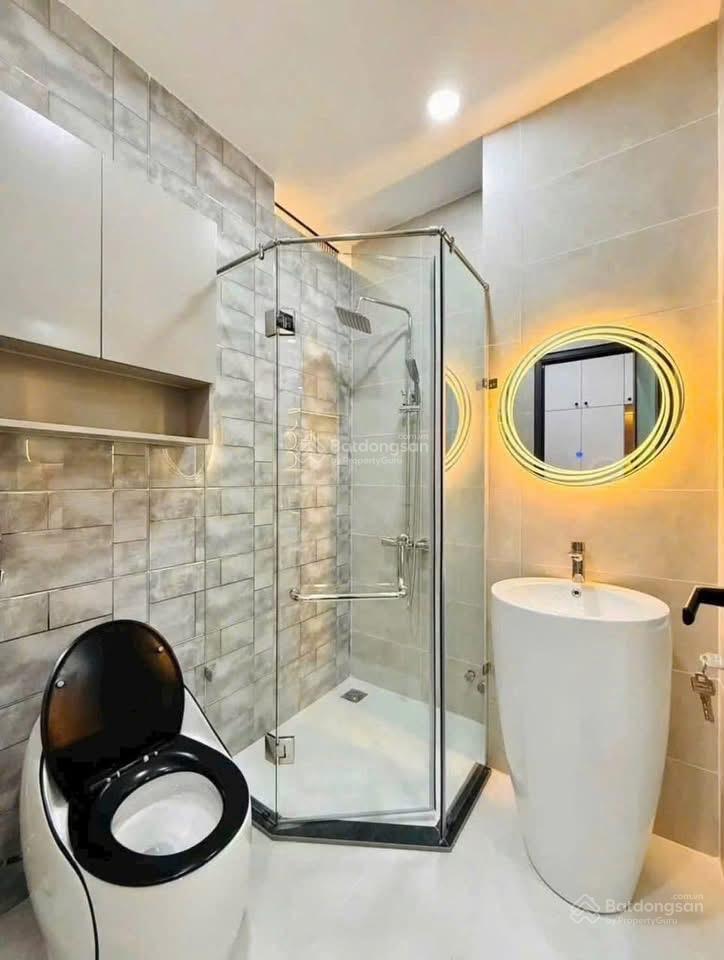 Nhà đẹp hiệp bình thủ đức 73,6m², 3 tầng, 4pn 4wc, full nội thất, sổ hồng riêng, 3 tỷ 850 hxh