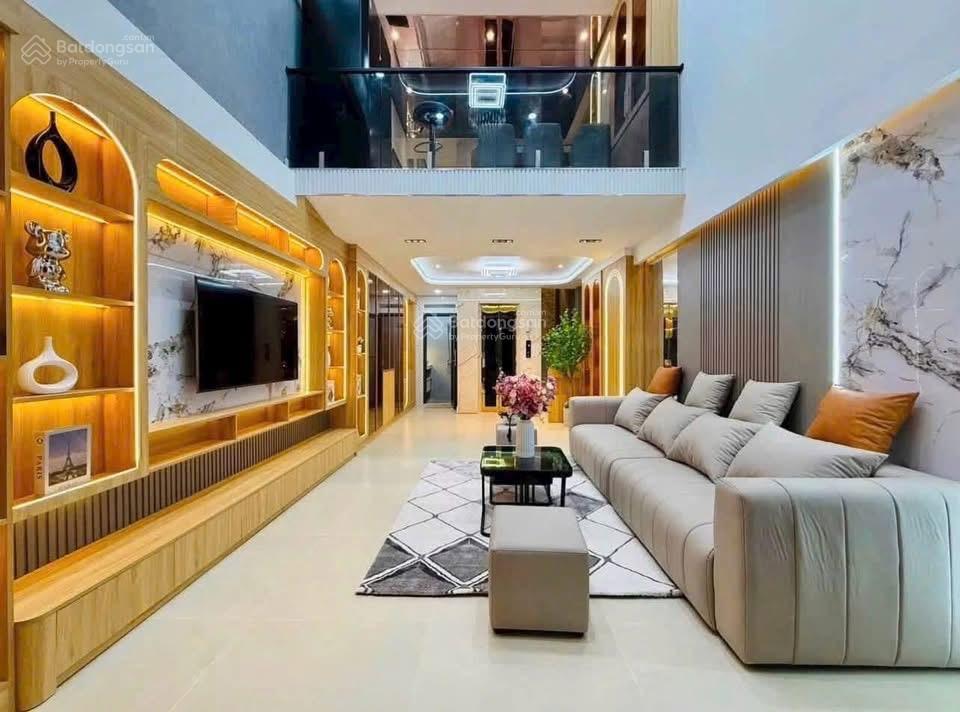 Nhà đẹp hiệp bình thủ đức 73,6m², 3 tầng, 4pn 4wc, full nội thất, sổ hồng riêng, 3 tỷ 850 hxh