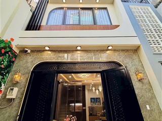 Nhà giá tốt cuối năm cho quý khách đầu tư đoàn văn bơ, p.8, quận4. giá3,75 tỷ. dt53m2. 4tầng. shr