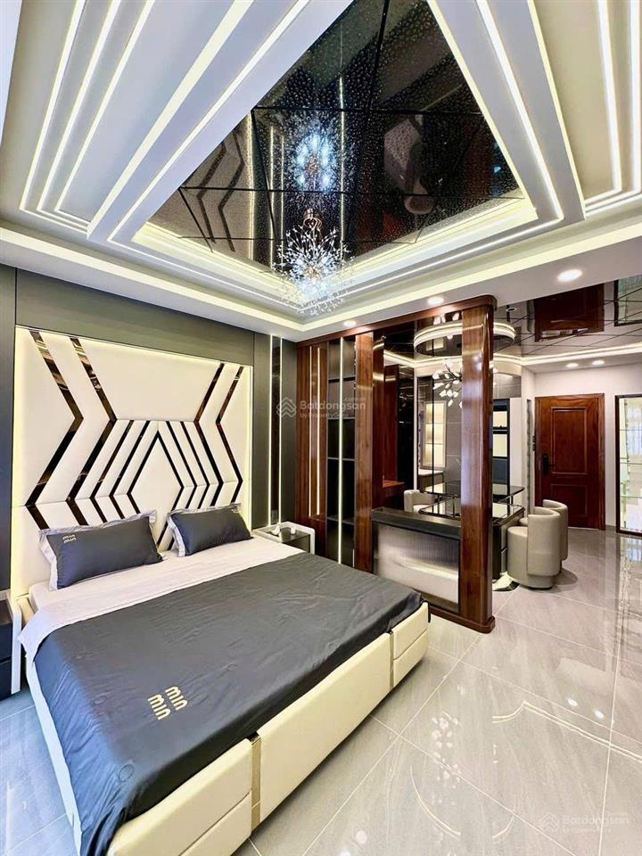 Cô mai cần bán gấp nhà hẻm ngô thời nhiệm, p.võ thị sáu, q.3. giá5,3 tỷ. dt73m2. sổ hồng riêng