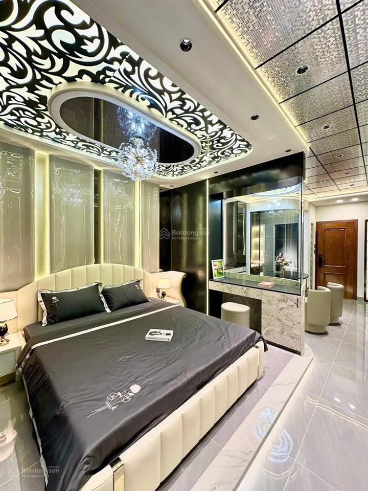 Cô mai cần bán gấp nhà hẻm ngô thời nhiệm, p.võ thị sáu, q.3. giá5,3 tỷ. dt73m2. sổ hồng riêng