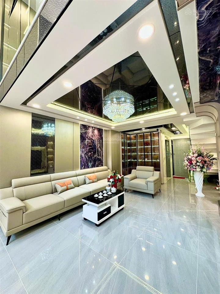 Cô mai cần bán gấp nhà hẻm ngô thời nhiệm, p.võ thị sáu, q.3. giá5,3 tỷ. dt73m2. sổ hồng riêng