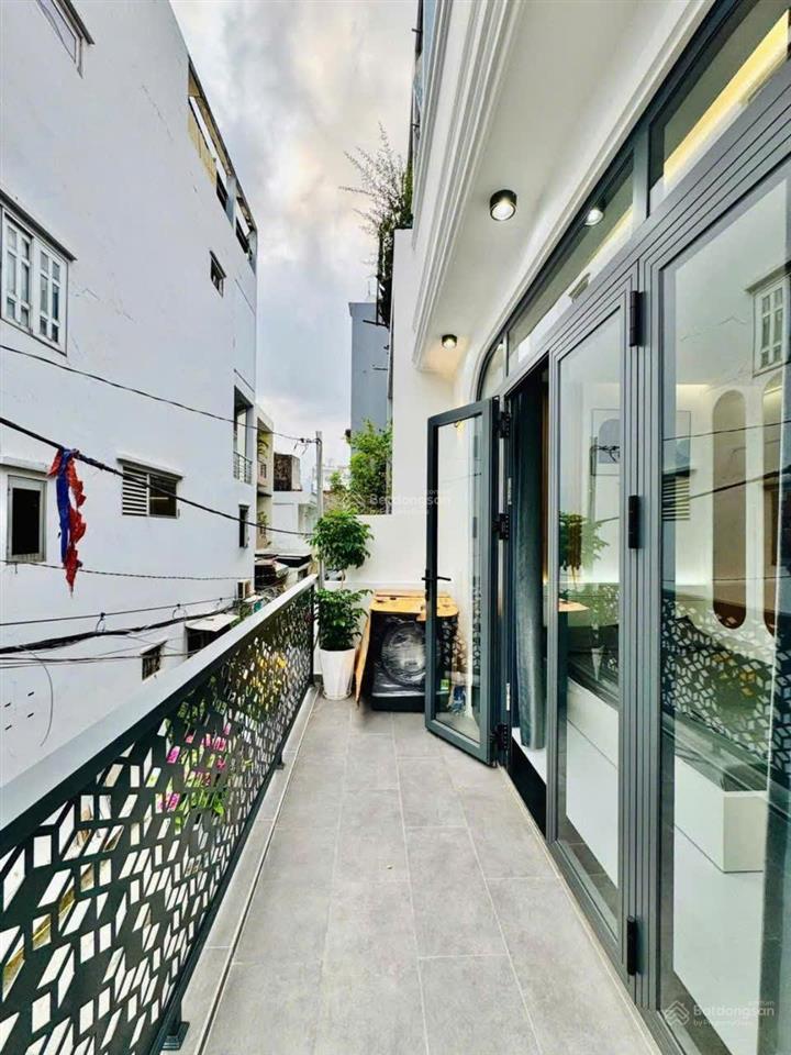 Nhà giá tốt tại đường số 7 p3 gò vấp. giá 4,65 tỷ. dt 67.5m2. 2 tầng. 3pn 3wc. sổ hồng riêng