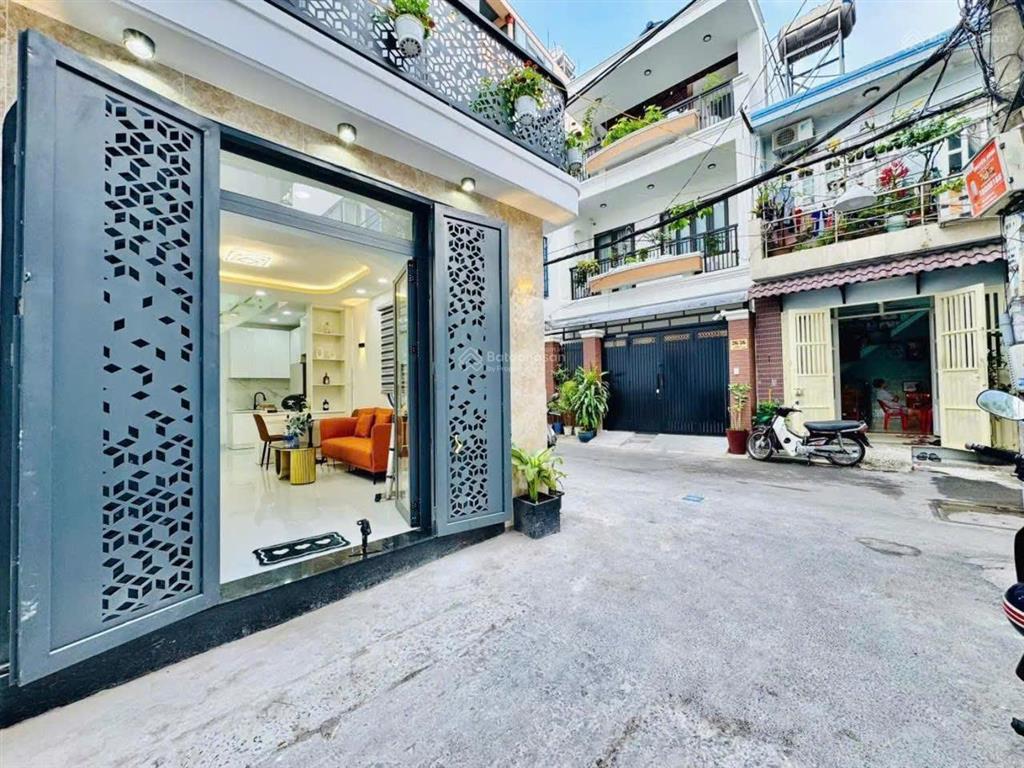 Nhà giá tốt tại đường số 7 p3 gò vấp. giá 4,65 tỷ. dt 67.5m2. 2 tầng. 3pn 3wc. sổ hồng riêng