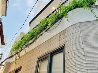 Nhà cần bán gấp tô ngọc vân, thạnh xuân q.12. giá2,35 tỷ dt72.29m2. 3pn 3wc. 3tầng. sổ hồng riêng