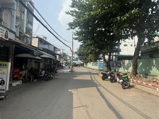 Mình chính chủ  6tỷ tl nhà sau căn mặt tiền  shr vuông công chứng ngay  hẻm thông