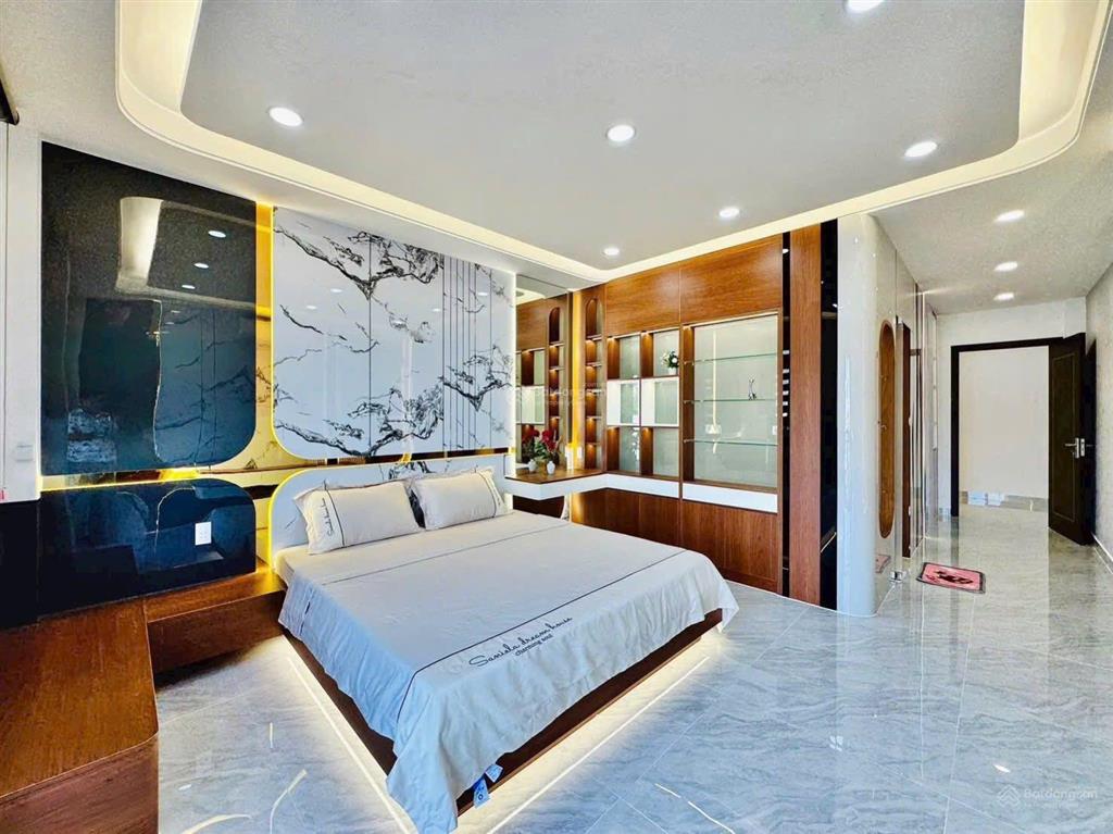 Gò vấp bán gấp tại nguyễn văn lượng giá 2 tỷ 890 triệu tl. dt 65m2, shr, hđt đang có sẵn 19 triệu..