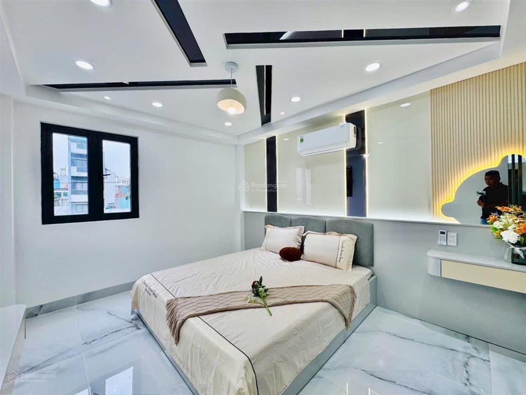 Đi định cư nước ngoài 4tỷ tròn chủ gửi bán gấp tại gò vấp. dt 80,1m2 (4,7x17m), shr, hđt 25tr/1 th.