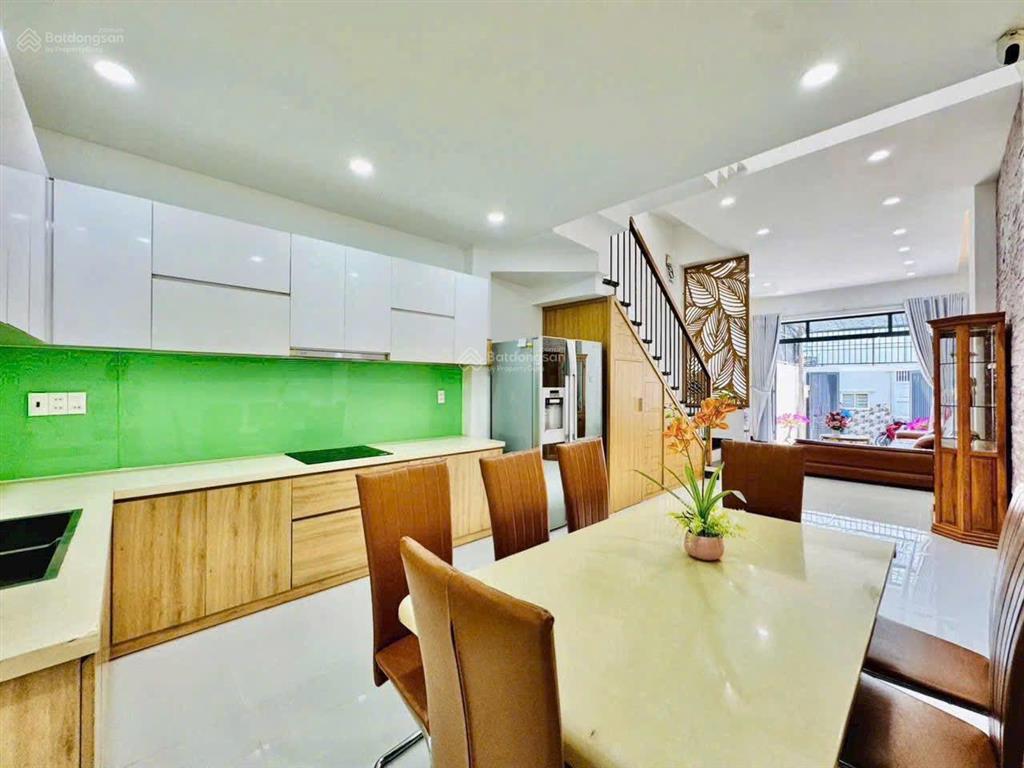 Đẹp nhất đoạn nguyên hồng chủ bán gấp ngay căn nhà giá 4 tỷ 290 triệu | dt 81,7m2, shr đầy đủ, hdt.
