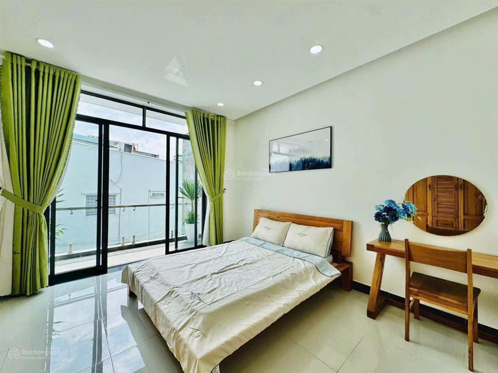 Đẹp nhất đoạn nguyên hồng chủ bán gấp ngay căn nhà giá 4 tỷ 290 triệu | dt 81,7m2, shr đầy đủ, hdt.