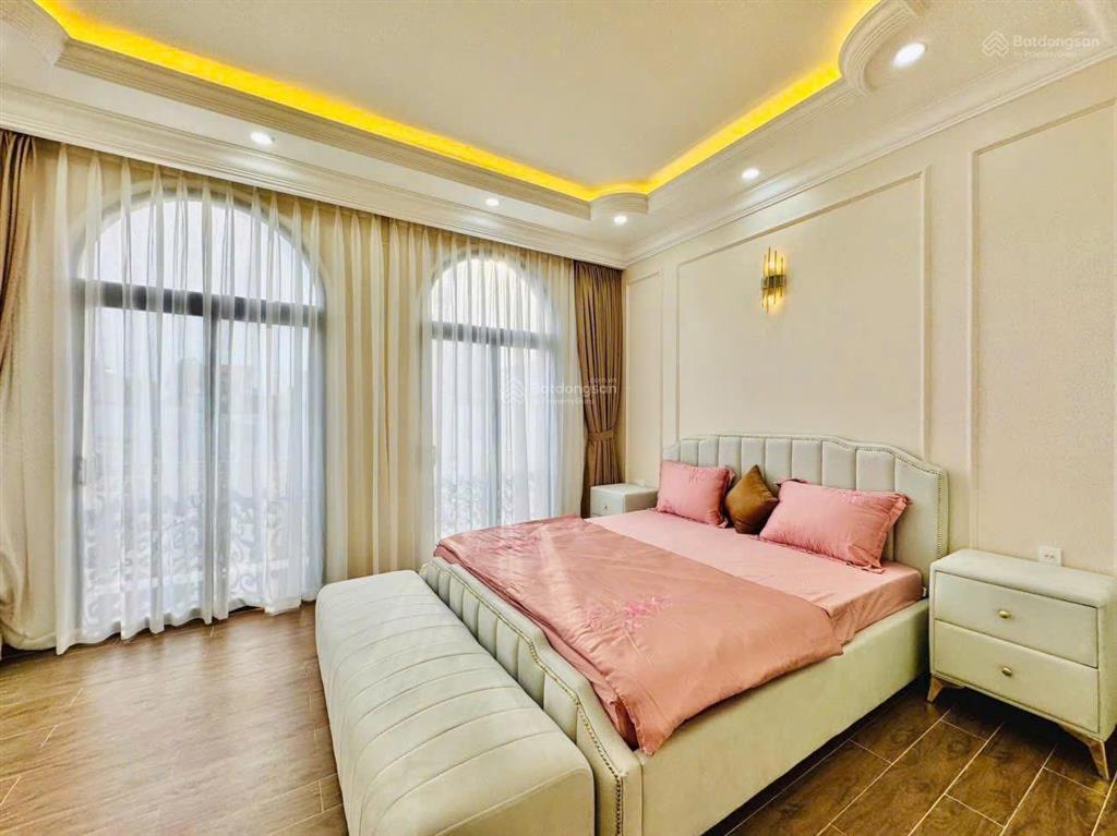 Giảm ngay 700 triệu do chủ cần xoay dòng tiền giá chỉ 5 tỷ 900 triệu chốt ngay lê đại hành, quận 11