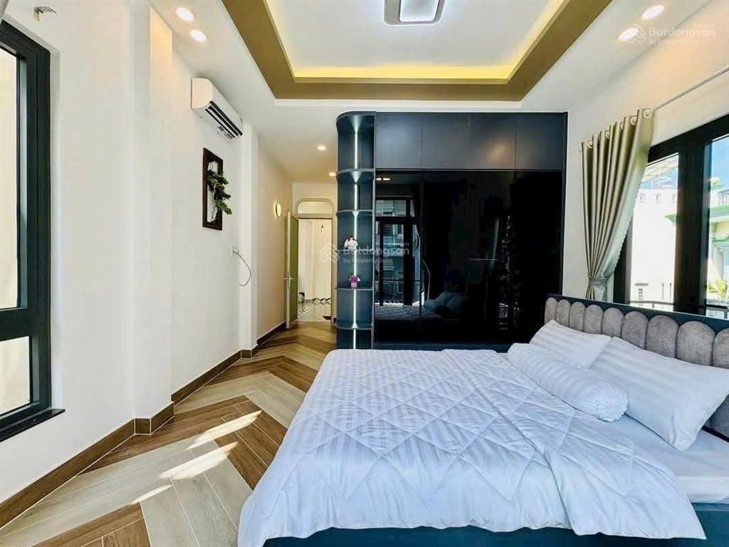 Chủ gửi bán gấp căn nhà sân vườn cực đẹp tạ bình thạnh, giá 5 tỷ 850 triệu | dt 164m2, shr, còn tl.