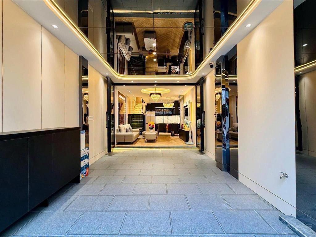 Mặt tiền hẻm thông rộng chủ bán gấp giá mềm 3 tỷ 300 triệu | dt 77,5m2 tại tân bình, shr, thuê cao.