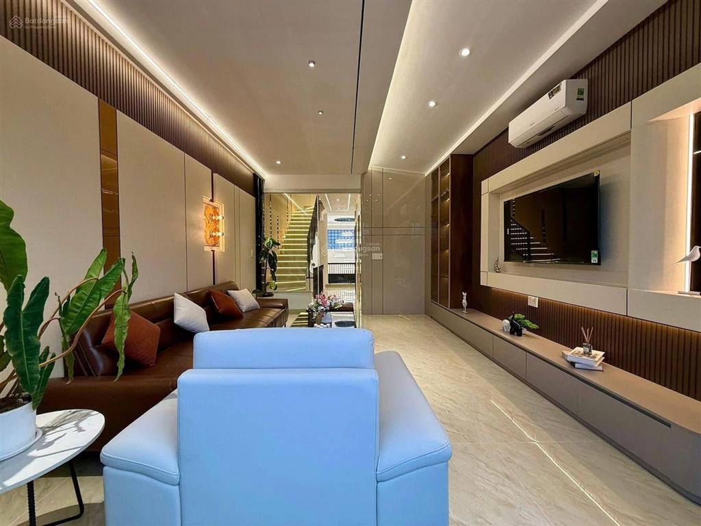 Bán gấp nhà trương quyền, quận 3, tphcm chủ gửi giá mềm 3 tỷ 200 triệu | dt 70m2, ngang 4,5 m, shr.