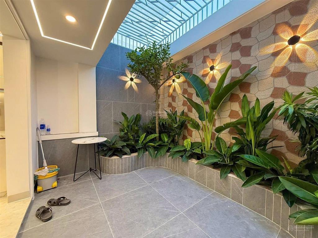 Bán gấp nhà trương quyền, quận 3, tphcm chủ gửi giá mềm 3 tỷ 200 triệu | dt 70m2, ngang 4,5 m, shr.