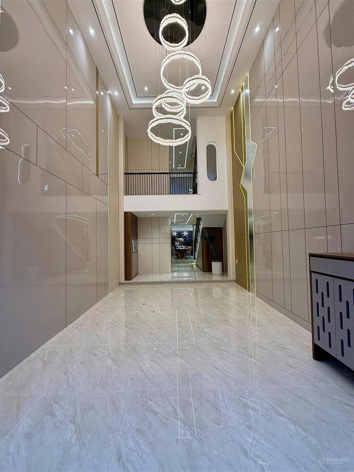 Bán gấp nhà trương quyền, quận 3, tphcm chủ gửi giá mềm 3 tỷ 200 triệu | dt 70m2, ngang 4,5 m, shr.